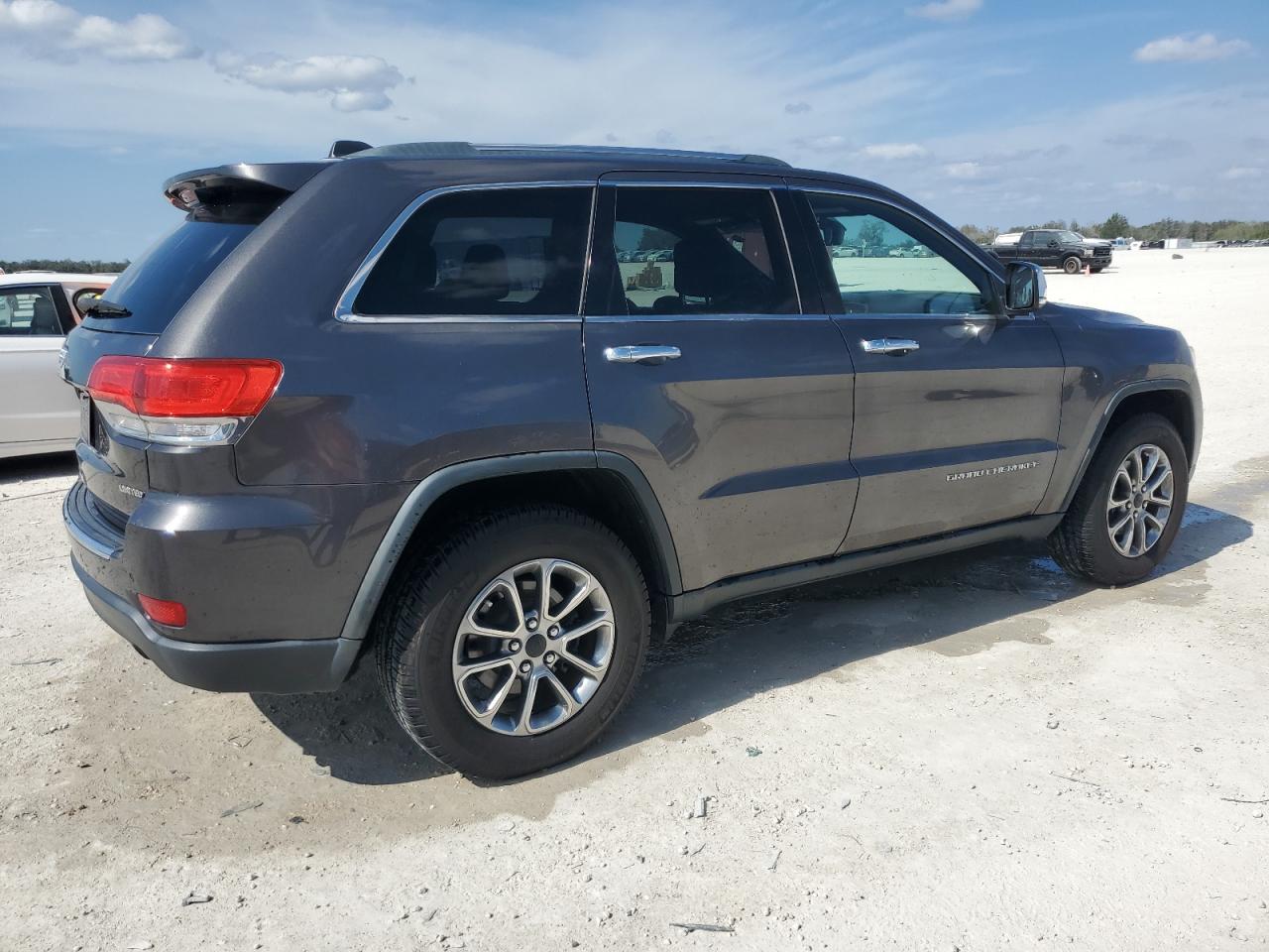 2014 Jeep Grand Cherokee - Image 3