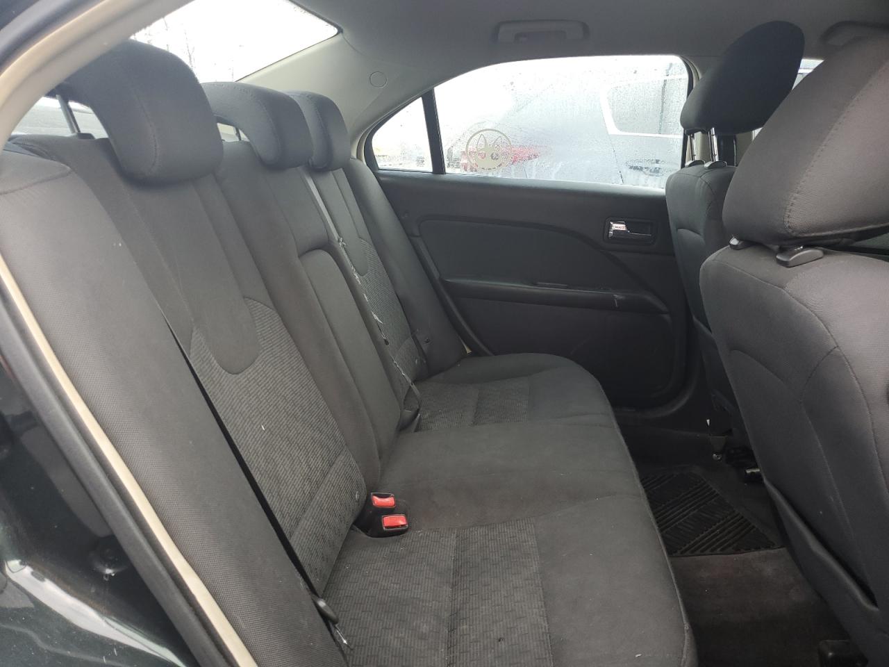 2010 Ford Fusion - Image 10