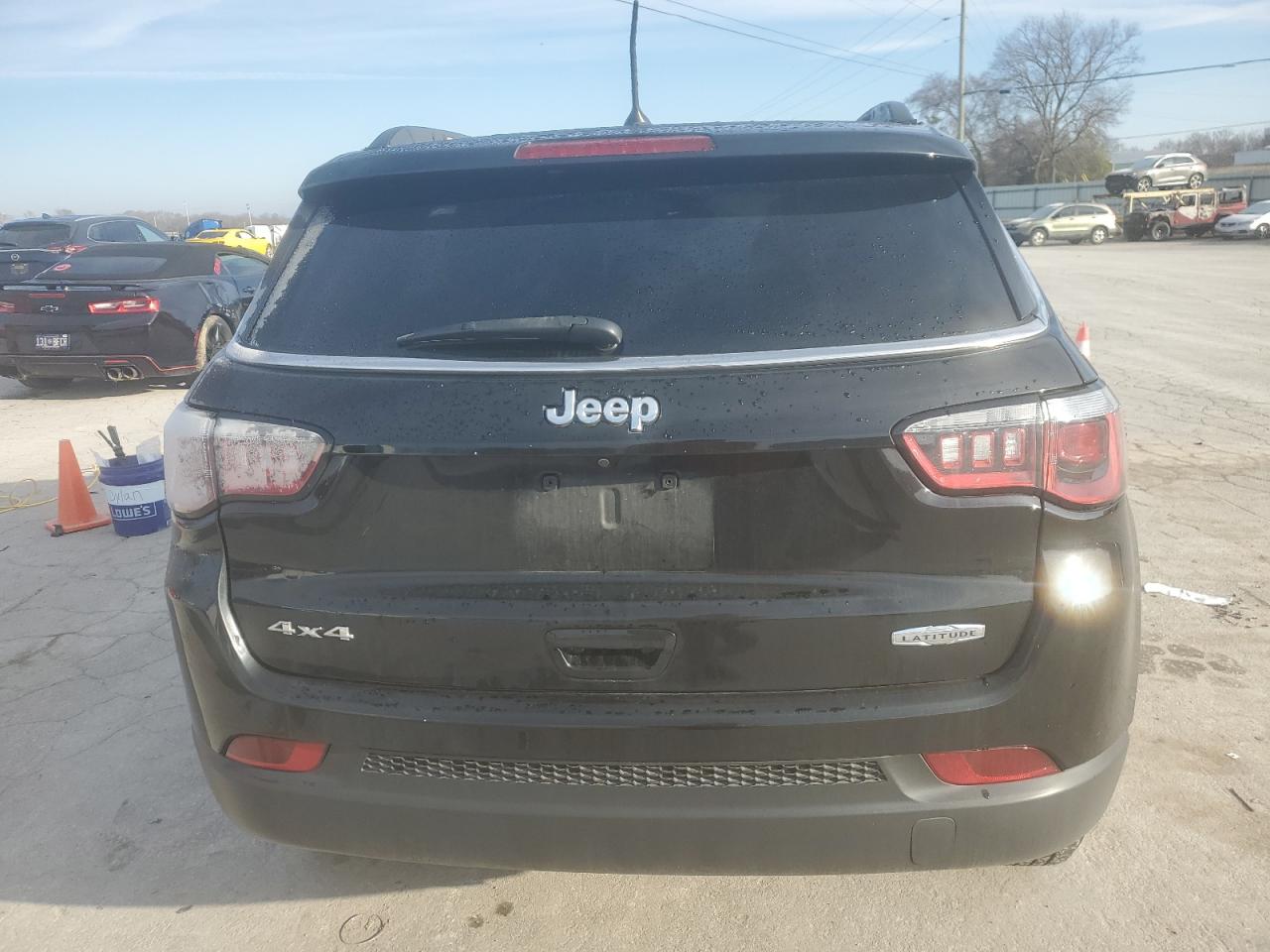 2018 Jeep Compass - Image 6