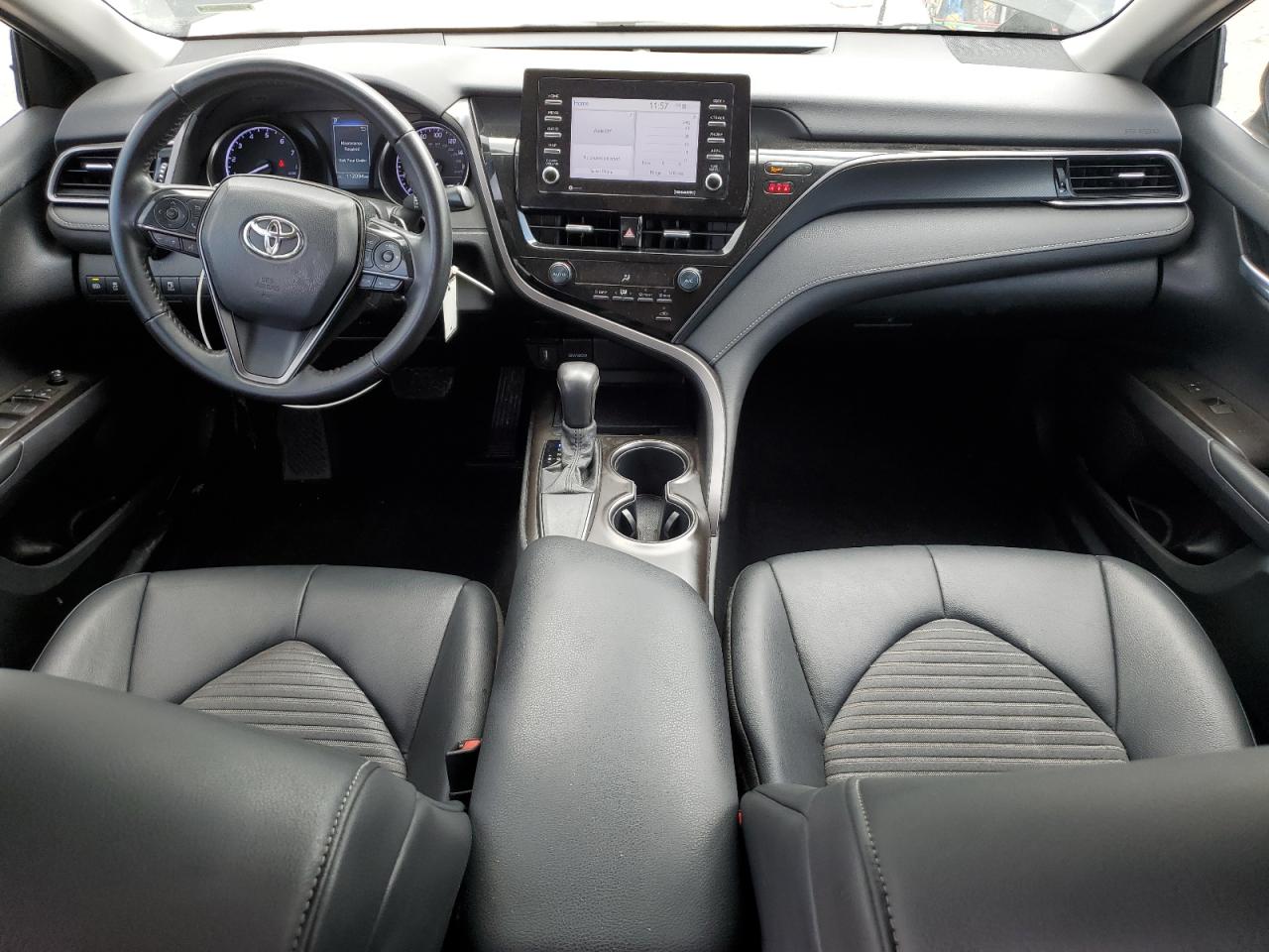 2021 Toyota Camry - Image 8