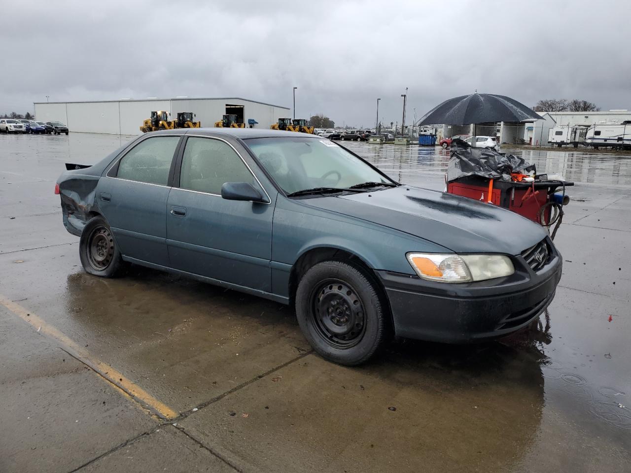 2001 Toyota Camry - Image 4