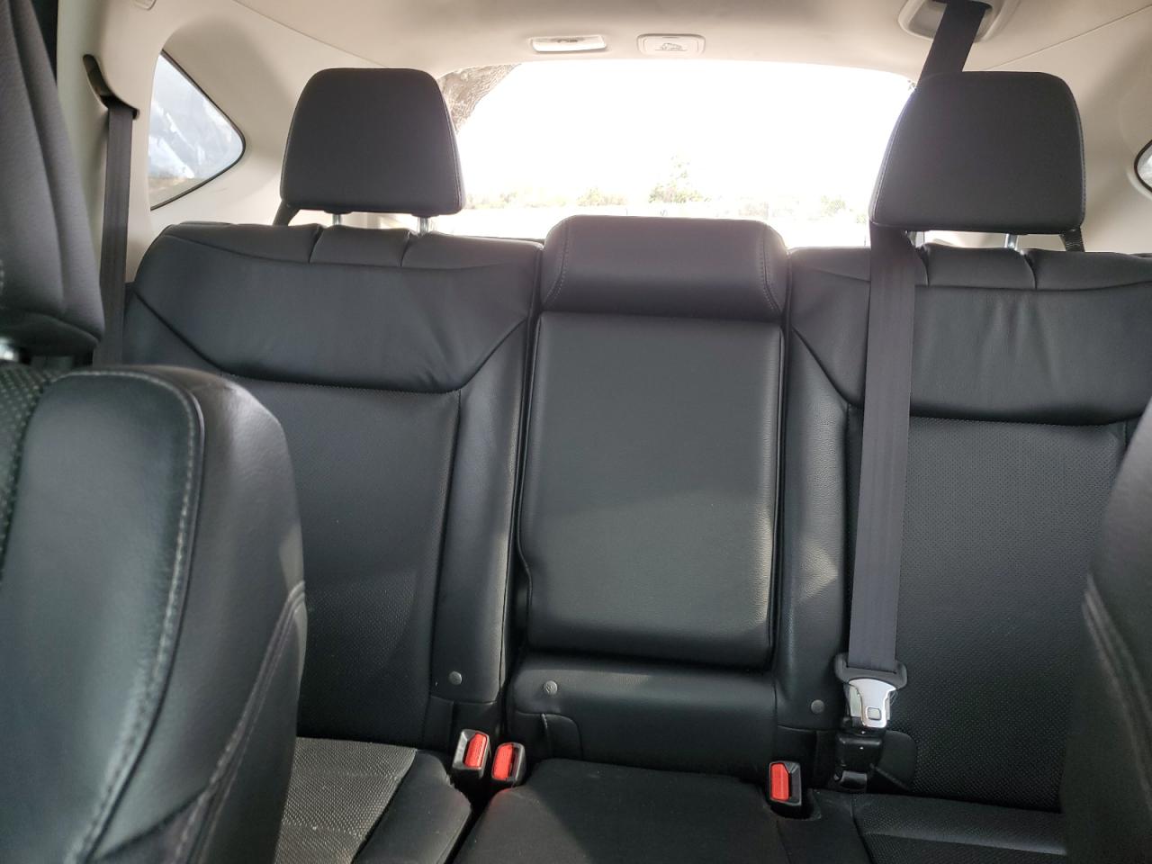 2015 Honda CR-V - Image 10