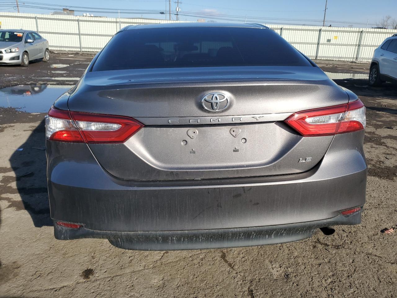 2018 Toyota Camry - Image 6