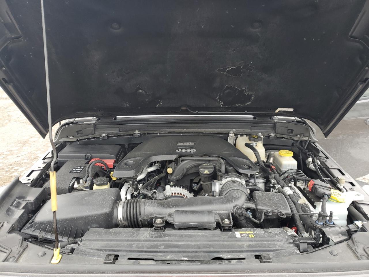 2018 Jeep Wrangler - Image 12