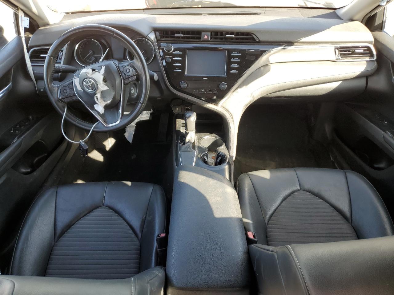 2020 Toyota Camry - Image 8