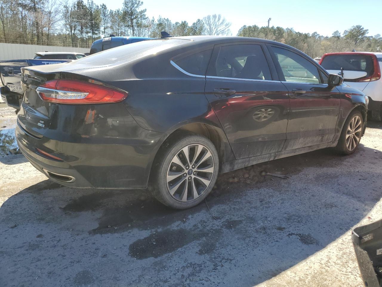 2019 Ford Fusion - Image 3