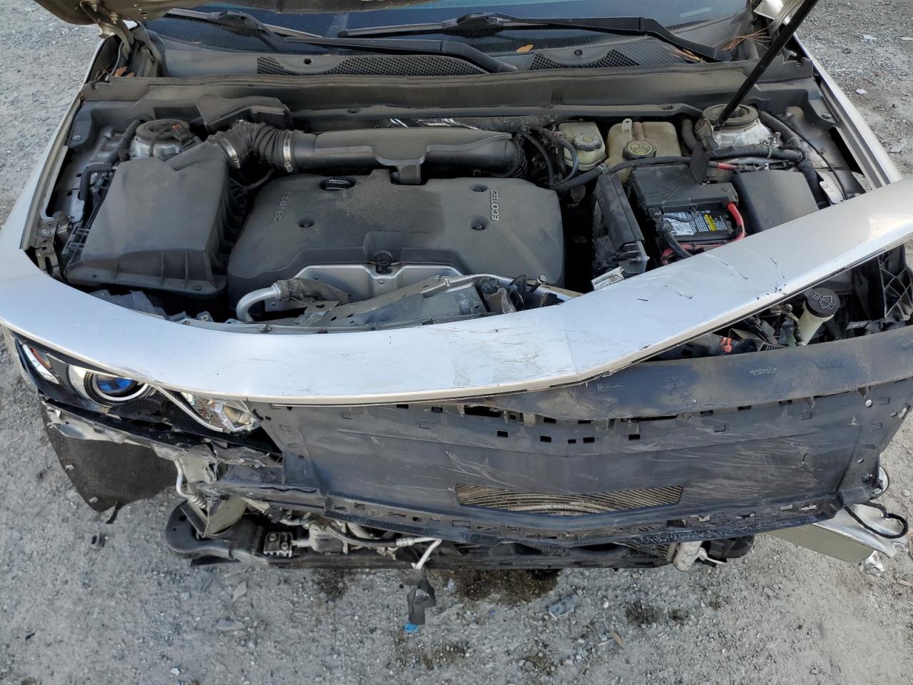 2015 Chevrolet Impala - Image 11