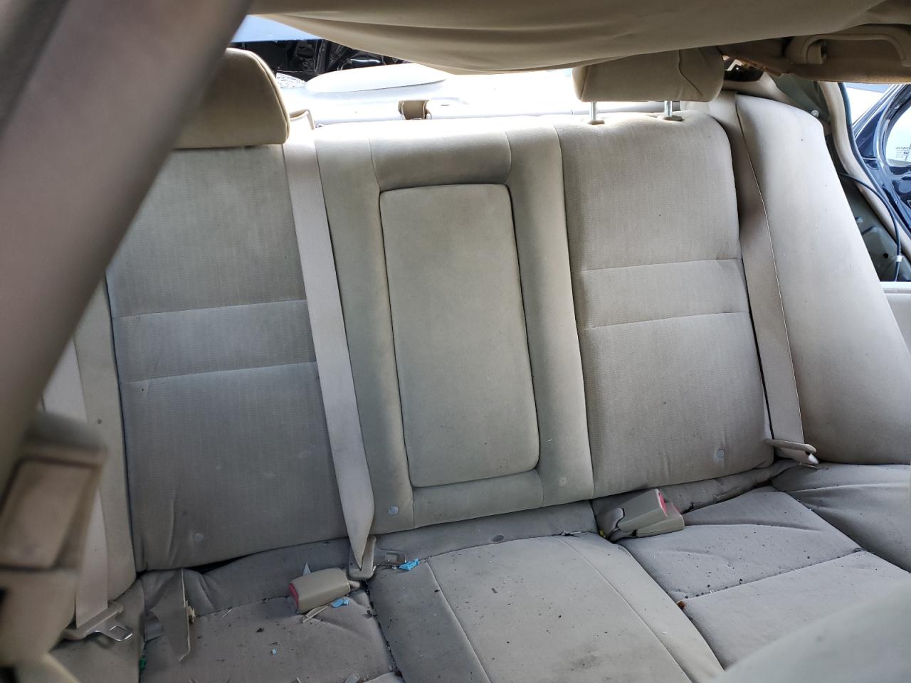2003 Honda Accord - Image 10