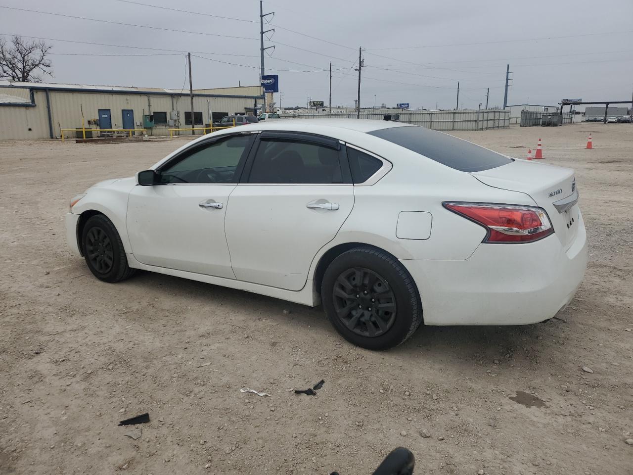 2014 Nissan Altima - Image 2