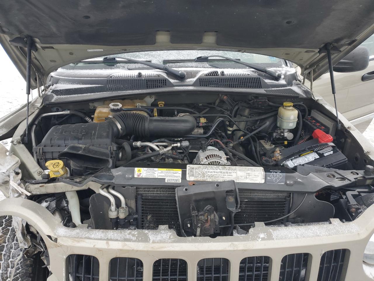2006 Jeep Liberty (North America) - Image 12