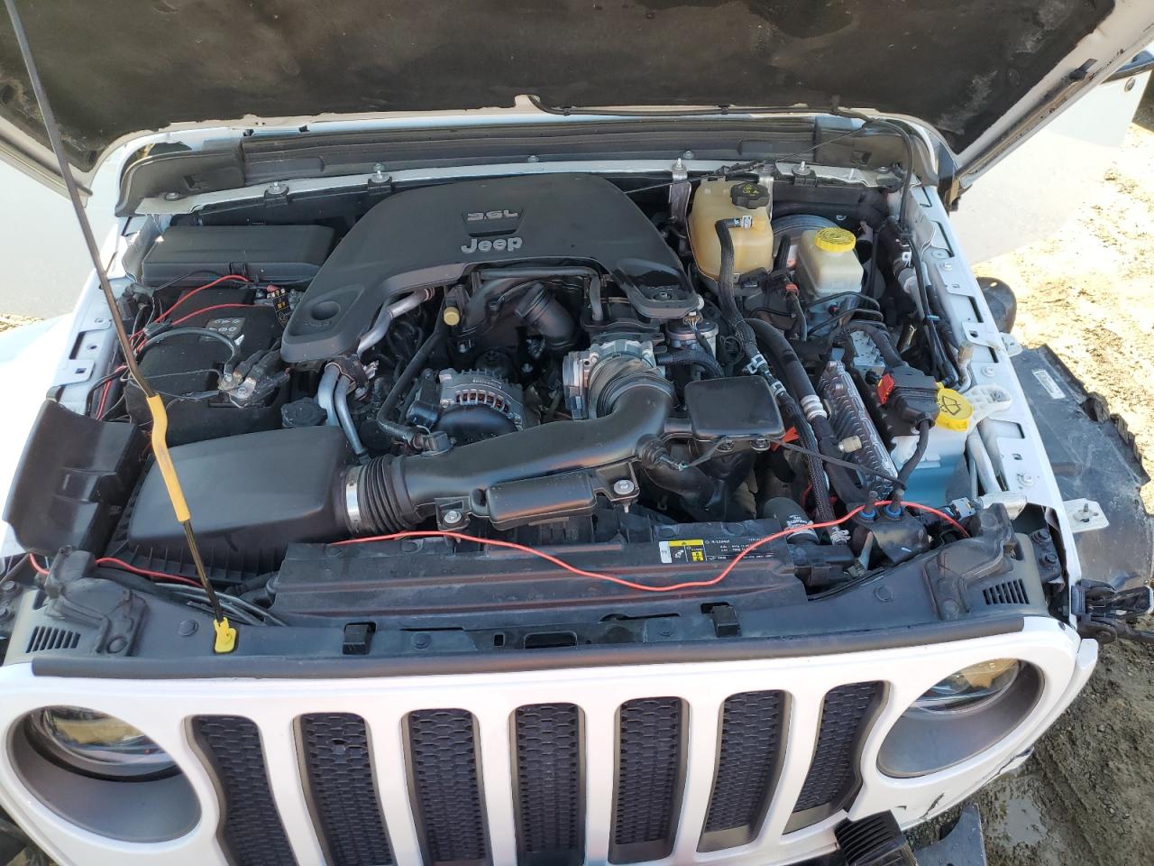 2019 Jeep Wrangler - Image 12