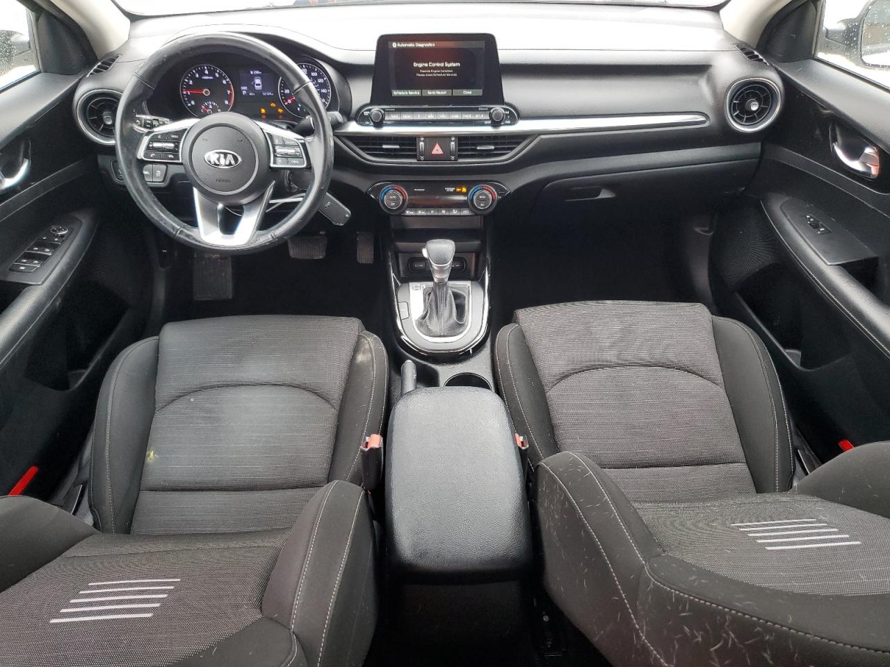 2019 Kia Forte - Image 8