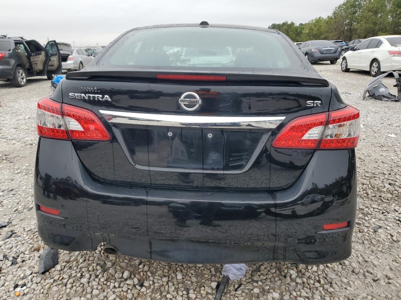 2015 Nissan Sentra - Image 6