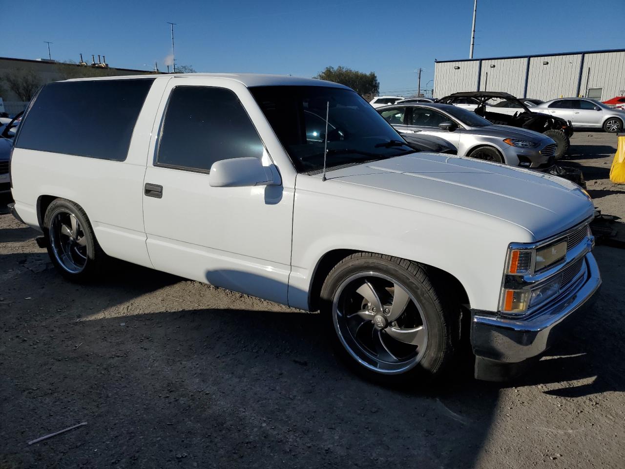 1997 Chevrolet Tahoe - Image 4