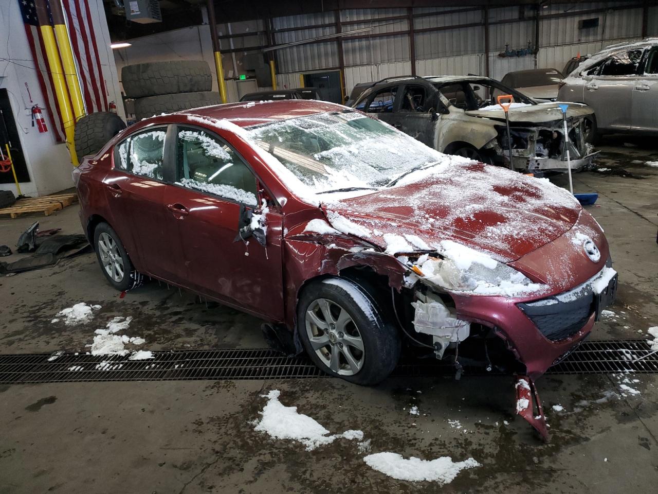 2010 Mazda 3 - Image 4