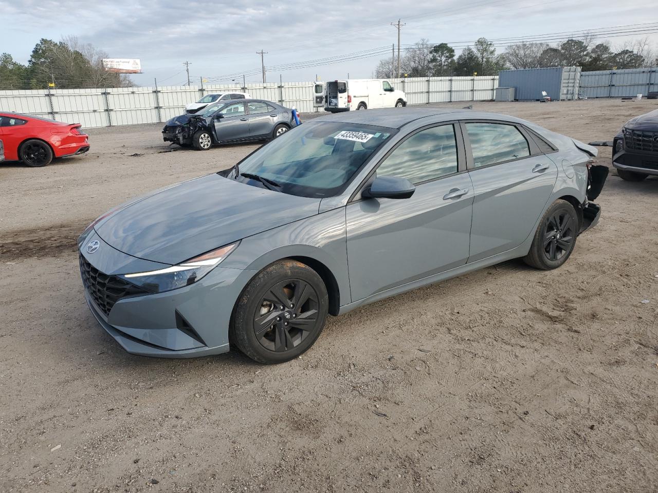 2021 Hyundai Elantra - Image 1