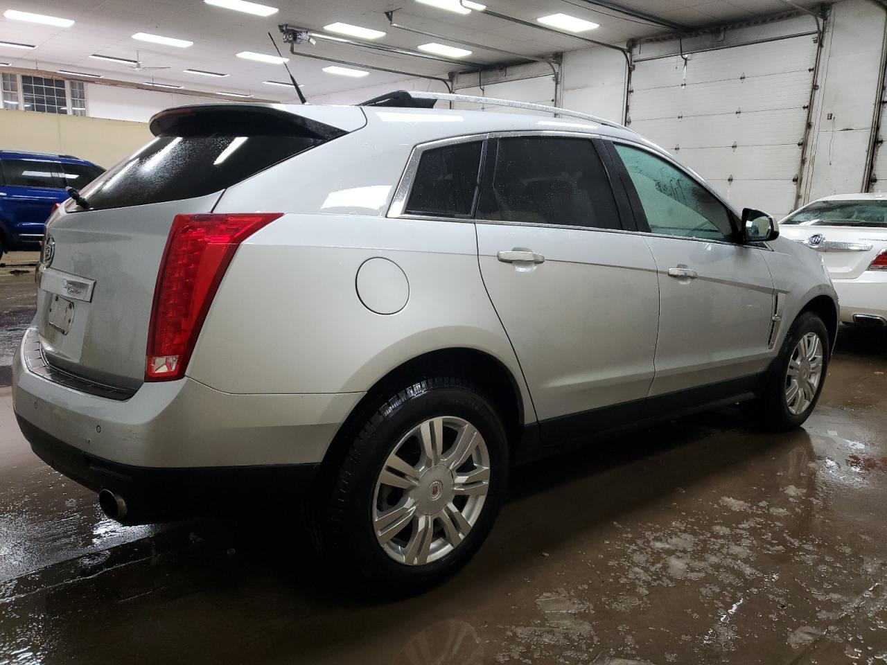 2011 Cadillac SRX - Image 3