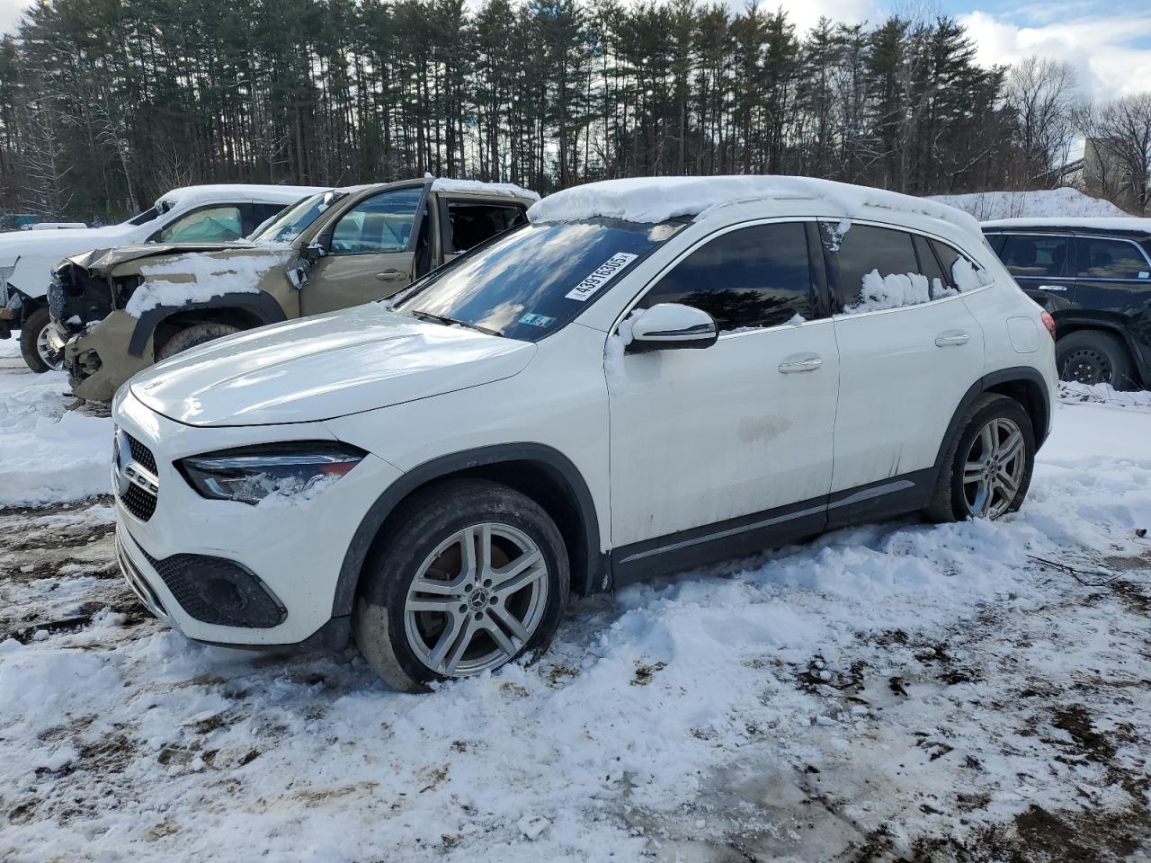 2021 Mercedes-Benz Gla 250 4Matic იყიდება North Billerica-ში, MA - Minor Dent/Scratches