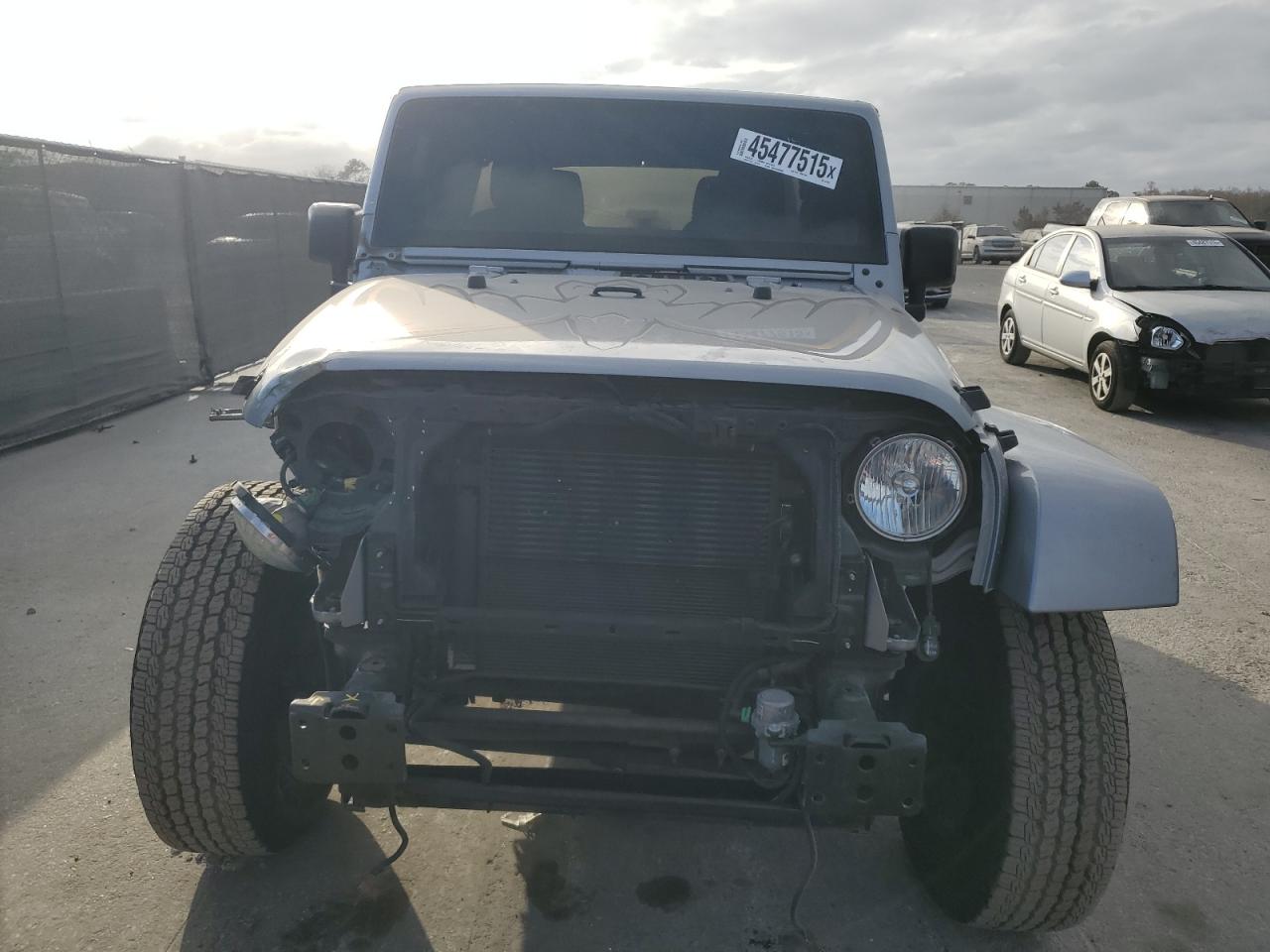 2018 Jeep Wrangler - Image 5