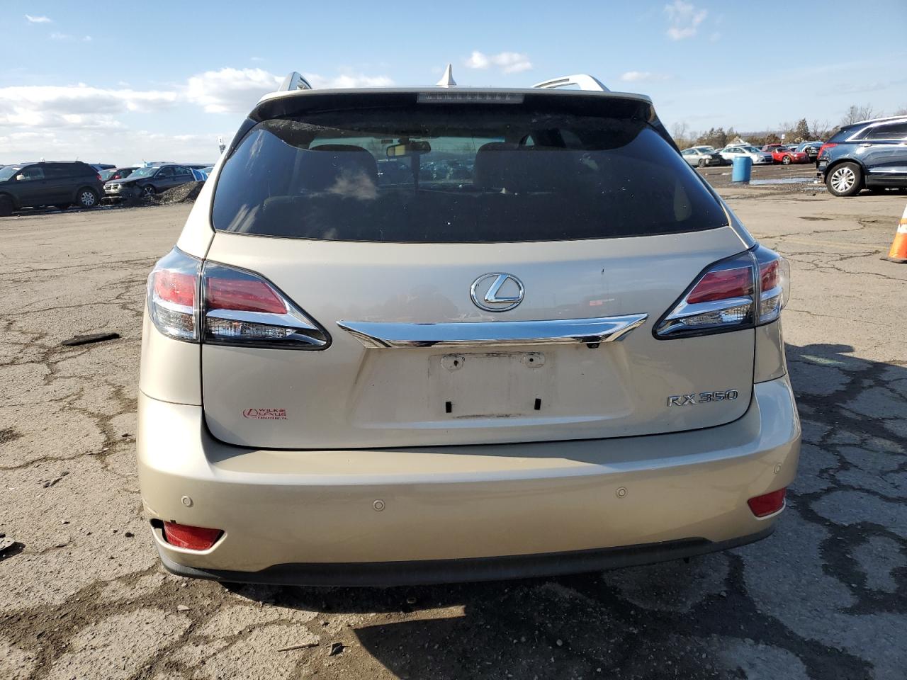 2015 Lexus RX - Image 6