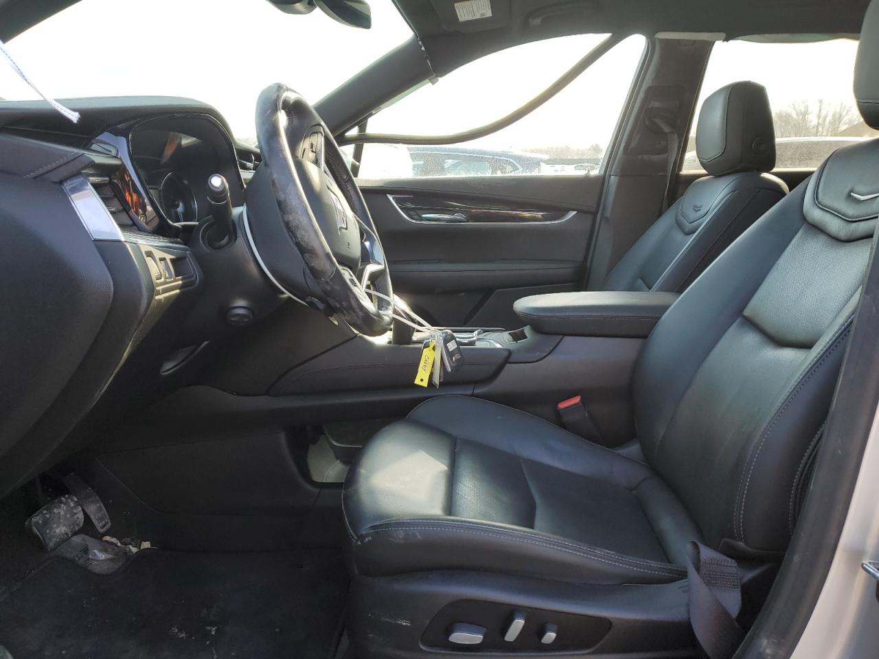 2020 Cadillac XT6 - Image 7