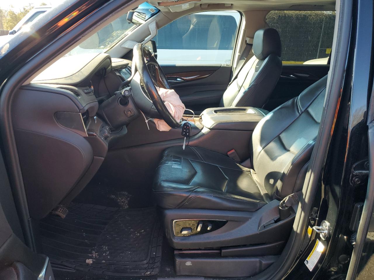 2018 Cadillac Escalade - Image 7