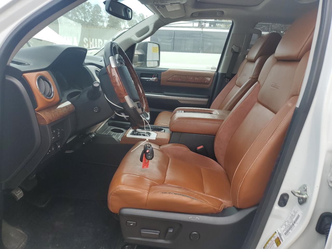 2014 Toyota Tundra - Image 7