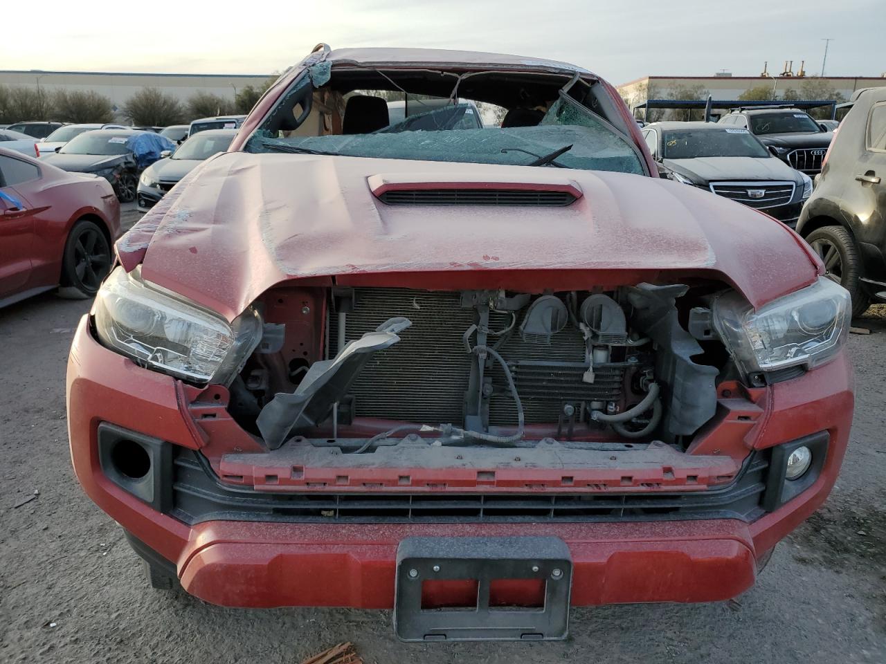 2019 Toyota Tacoma - Image 5