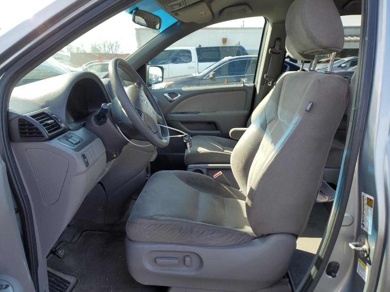 2010 Honda Odyssey - Image 7