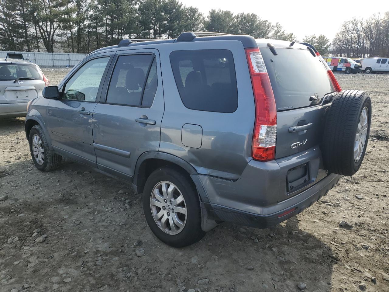 2005 Honda CR-V - Image 2