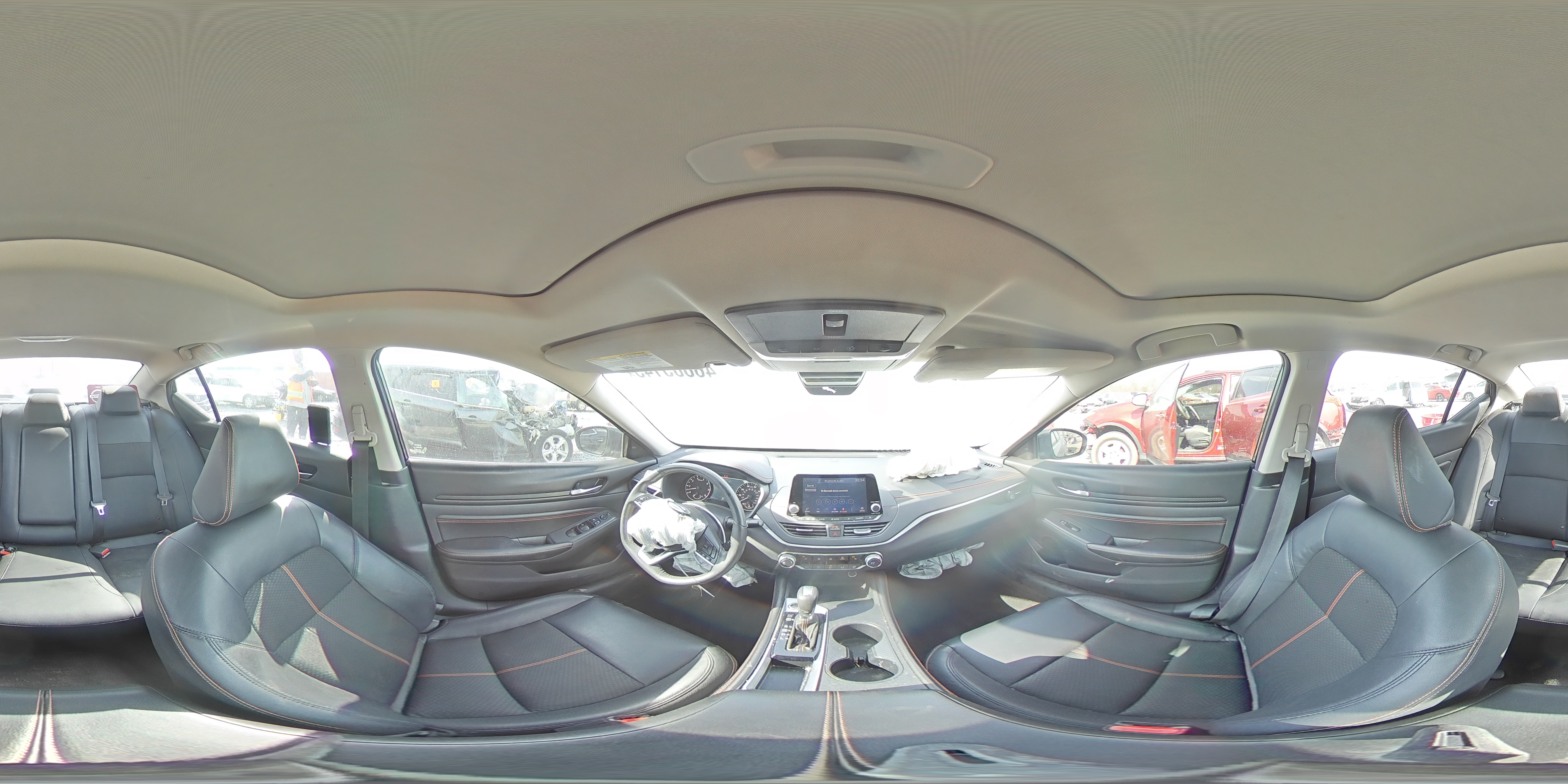 2022 Nissan Altima - Image 14