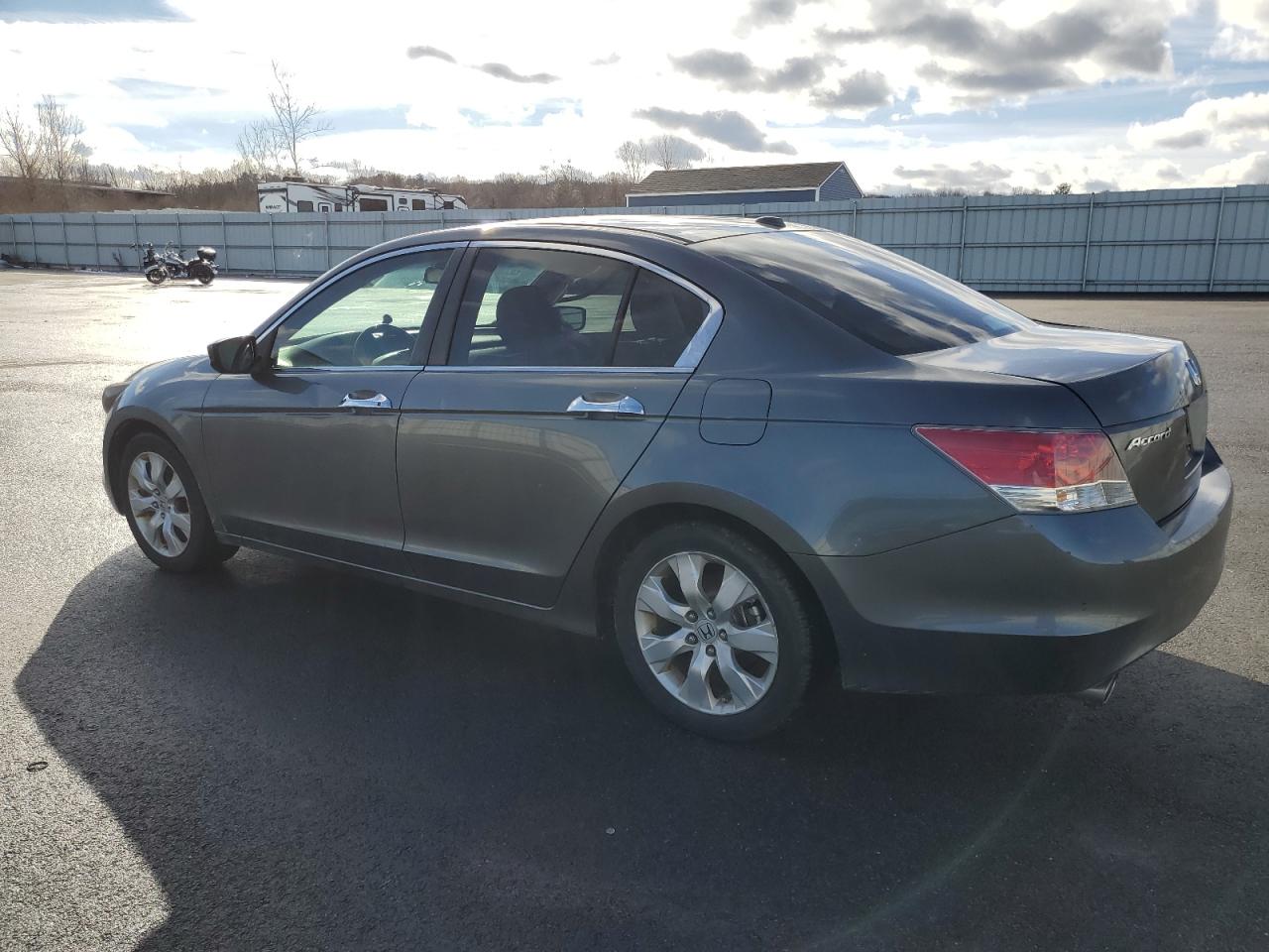 2008 Honda Accord - Image 2