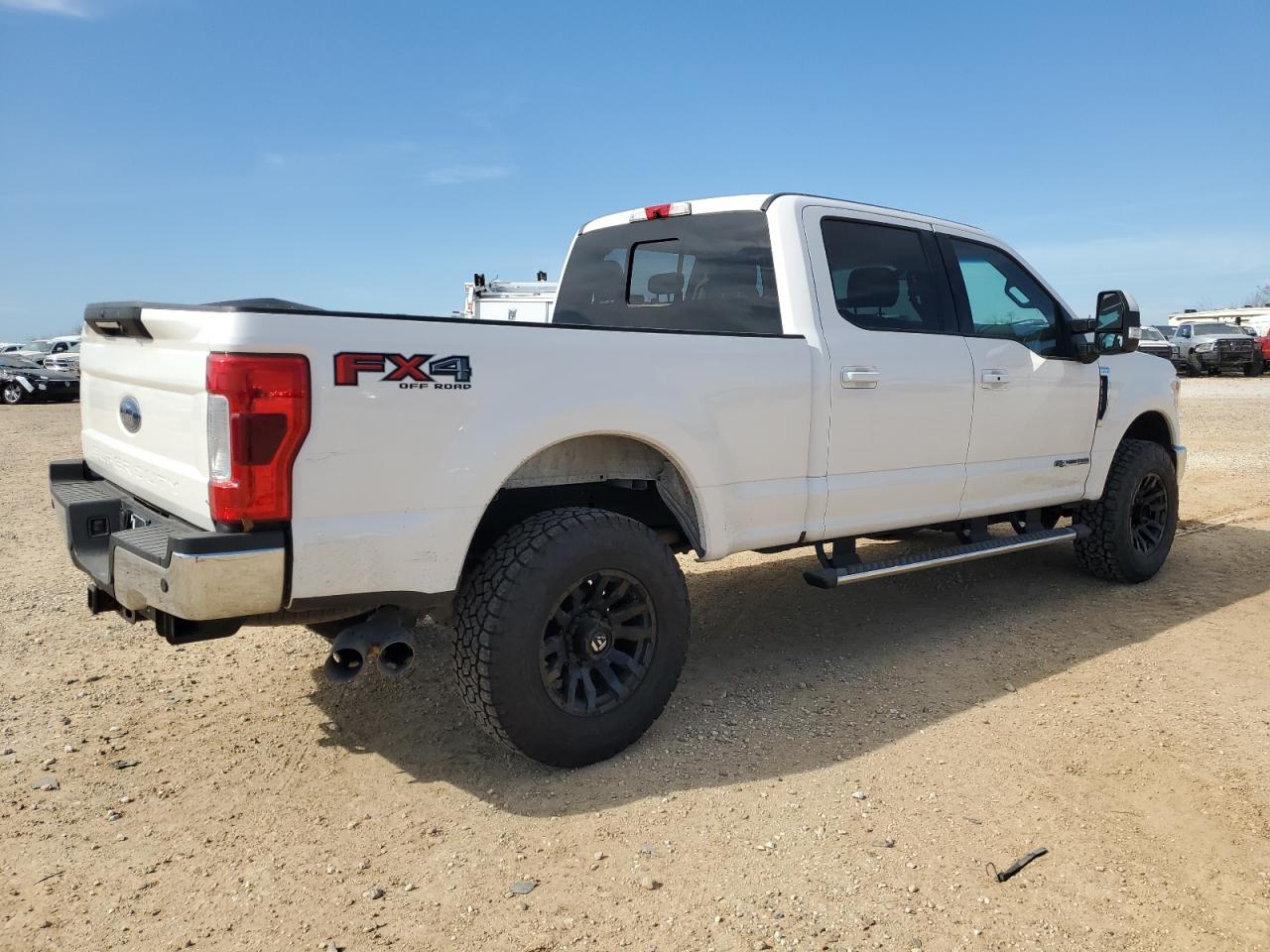 2017 Ford F250 - Image 3