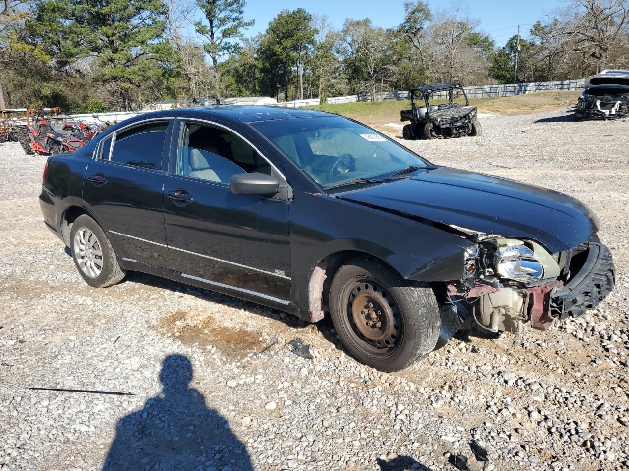 2009 Mitsubishi Galant - Image 4