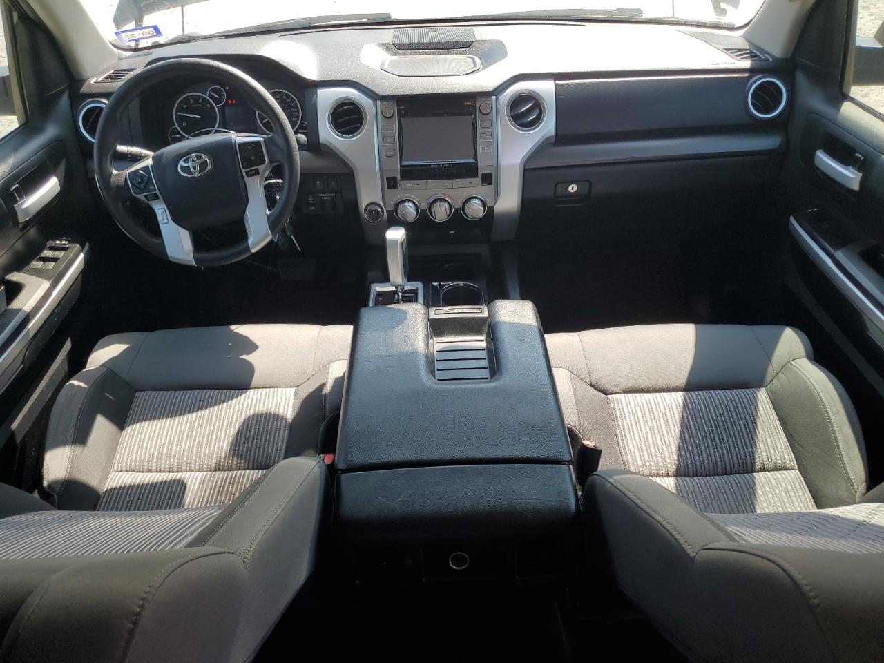 2016 Toyota Tundra - Image 8