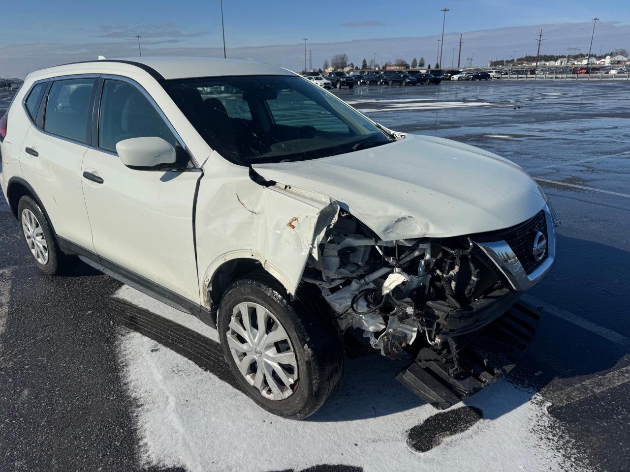 2017 Nissan Rogue - Image 1