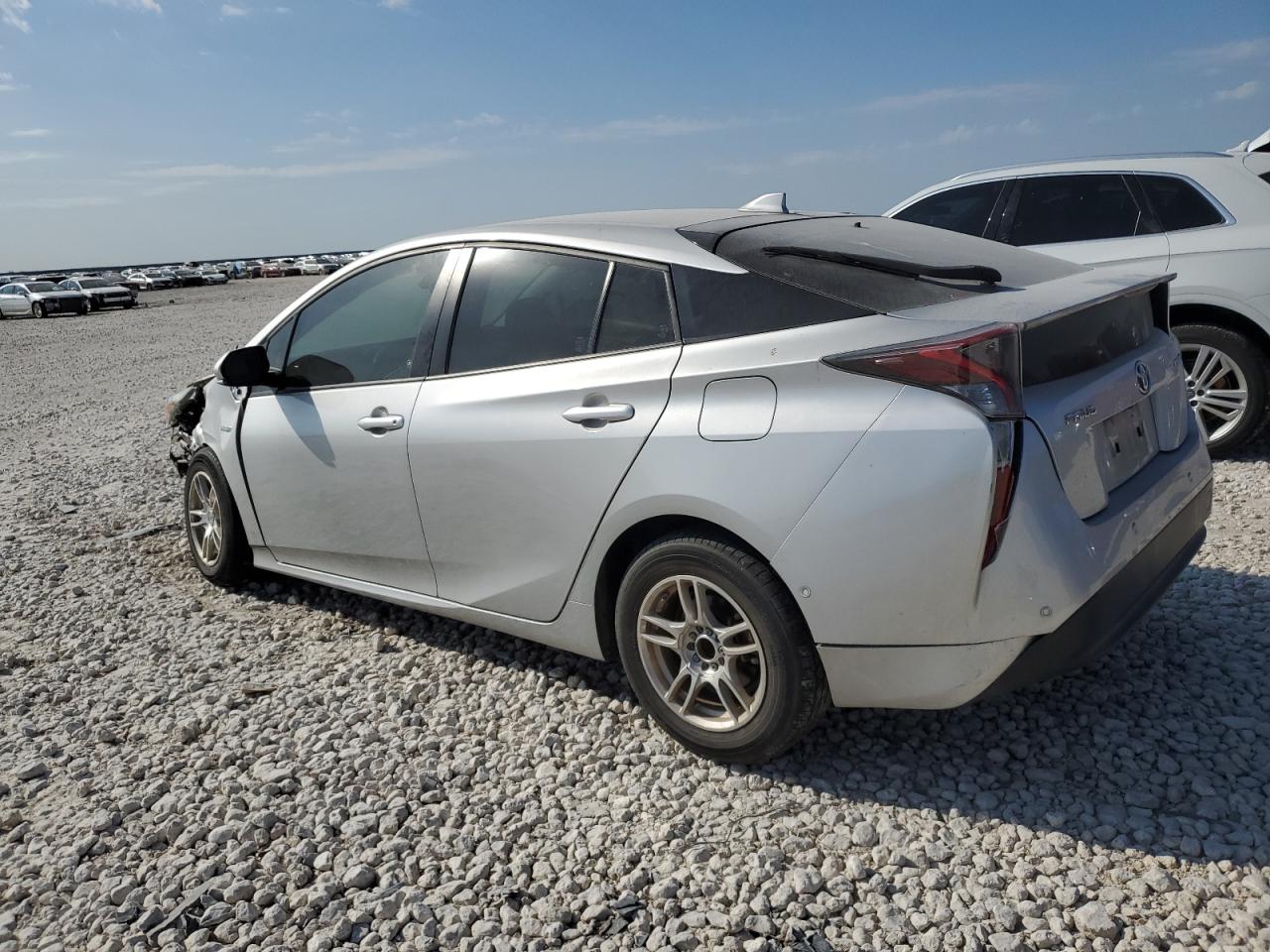 2018 Toyota Prius - Image 2