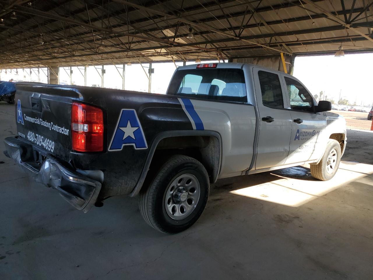 2018 GMC Sierra - Image 3