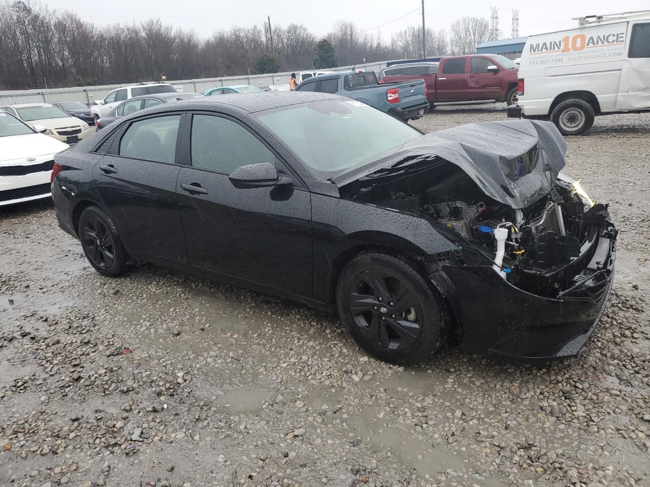 2022 Hyundai Elantra - Image 4