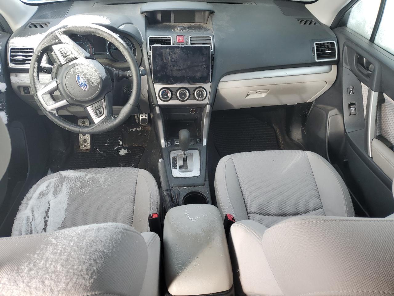 2017 Subaru Forester - Image 8