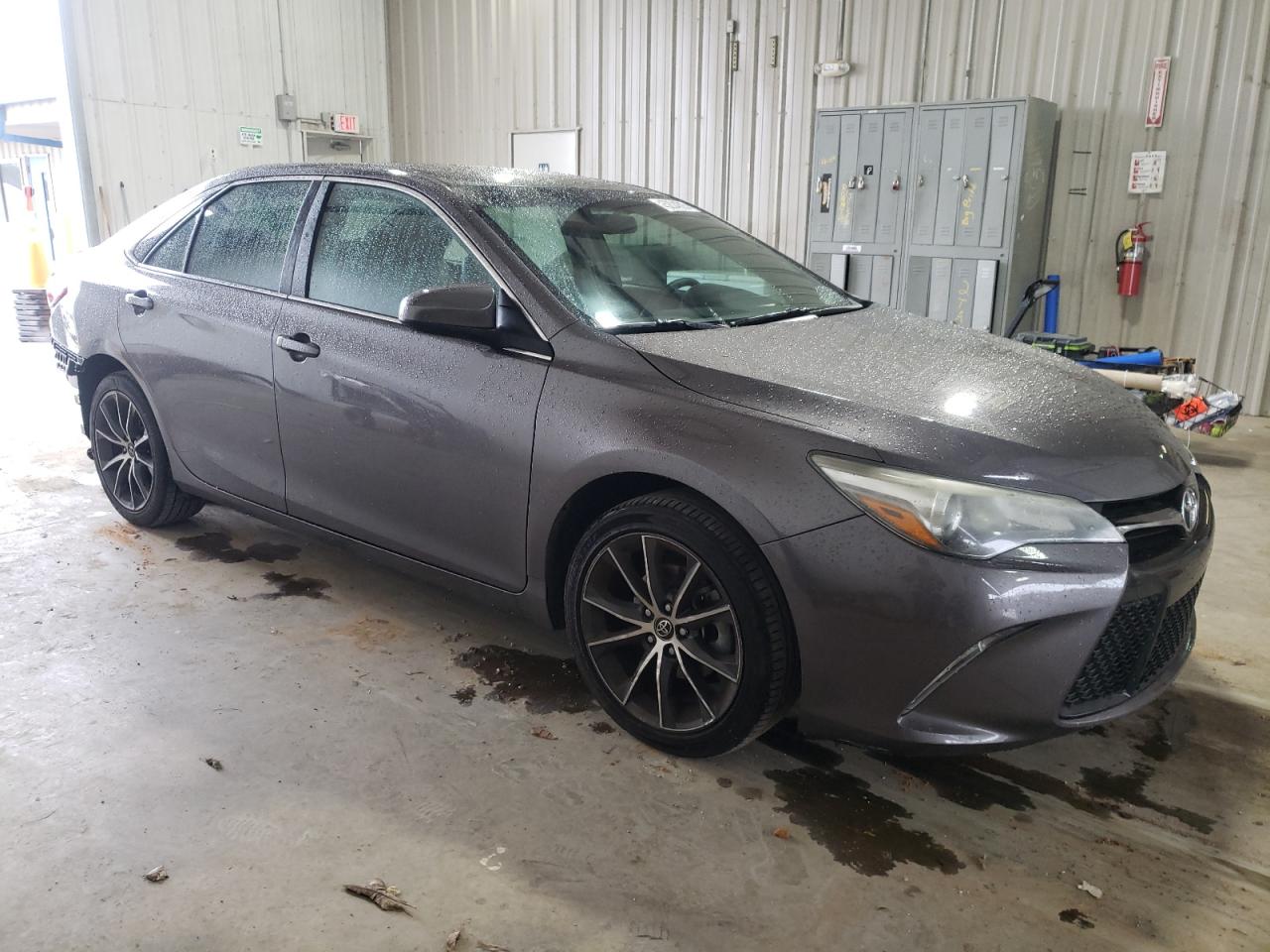 2015 Toyota Camry - Image 4