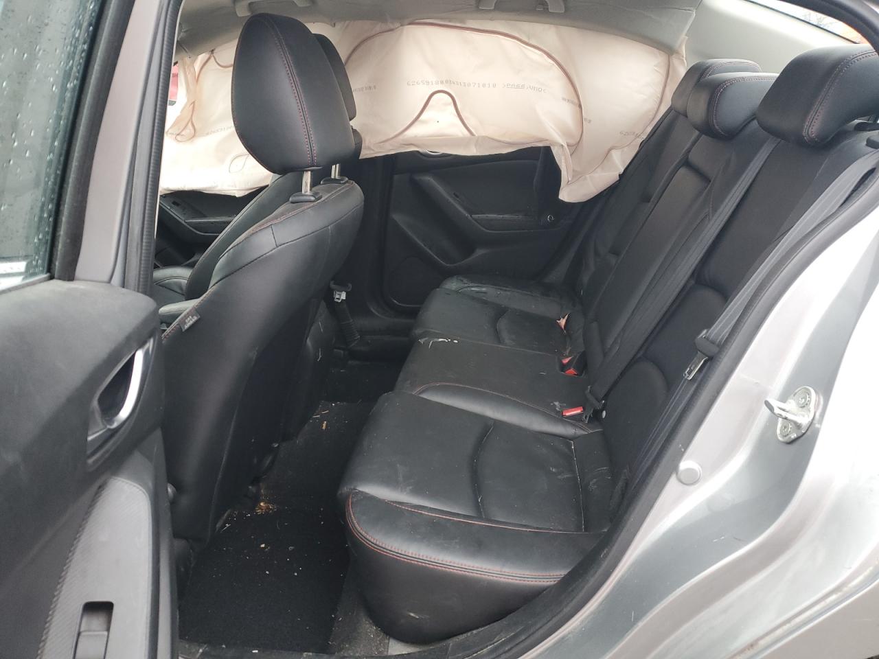 2014 Mazda 3 - Image 10