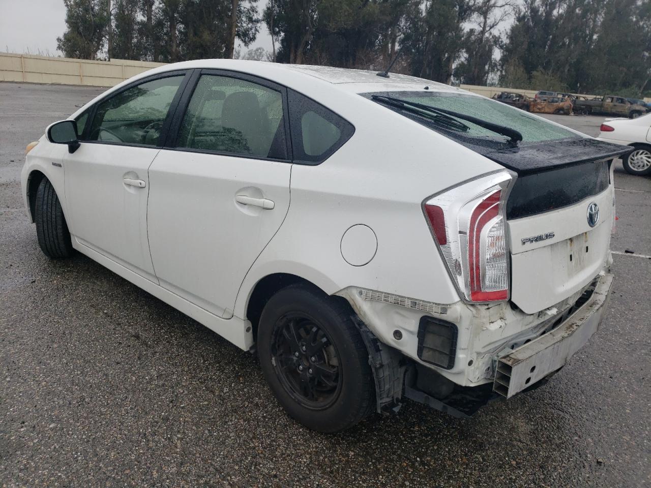 2014 Toyota Prius - Image 2