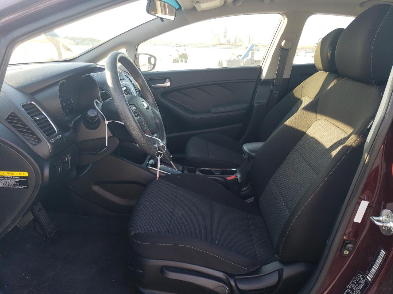 2018 Kia Forte - Image 7