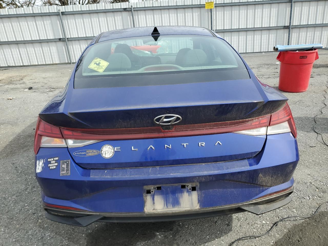 2022 Hyundai Elantra - Image 6