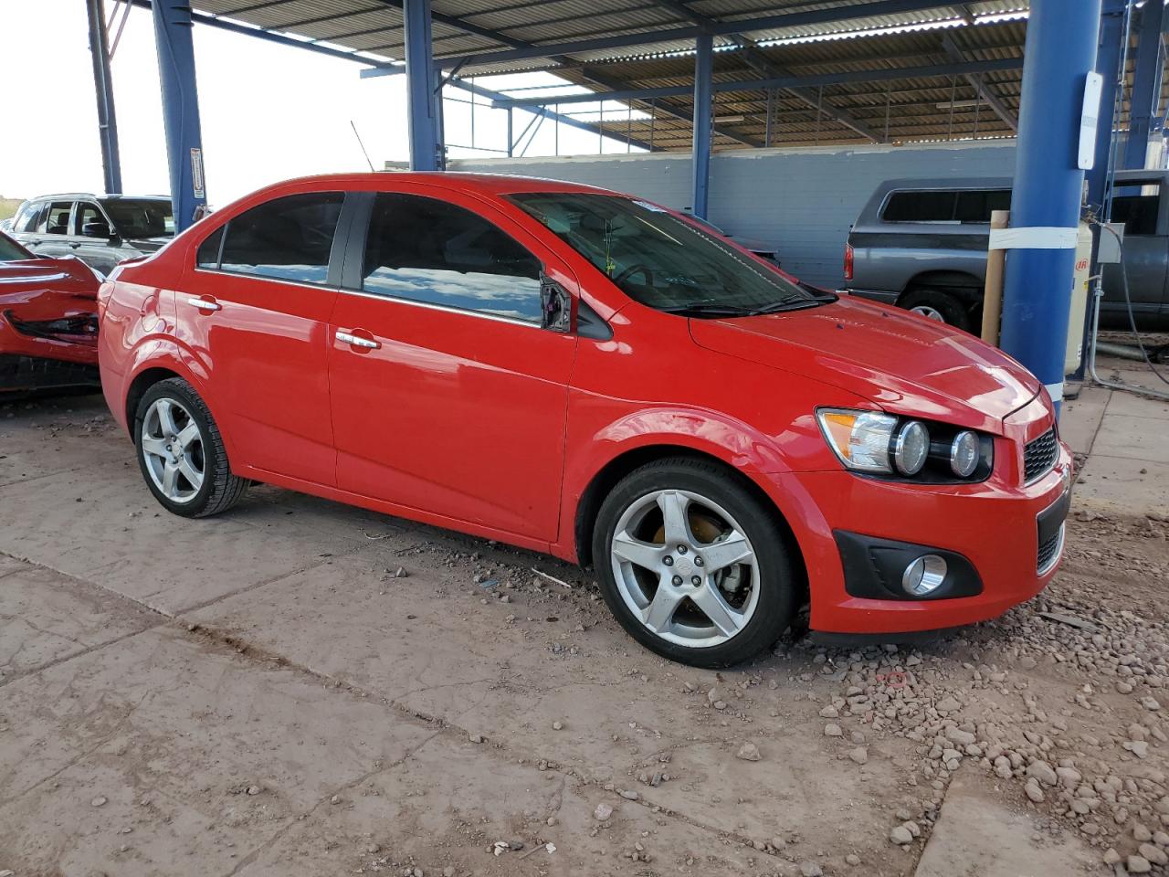 2016 Chevrolet Sonic - Image 4