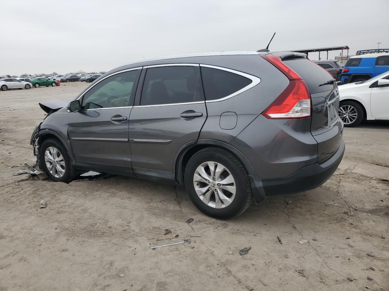 2014 Honda CR-V - Image 2