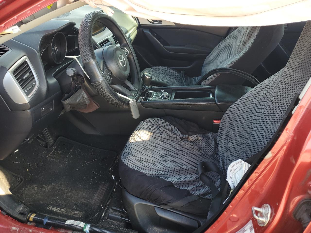 2017 Mazda 3 - Image 7