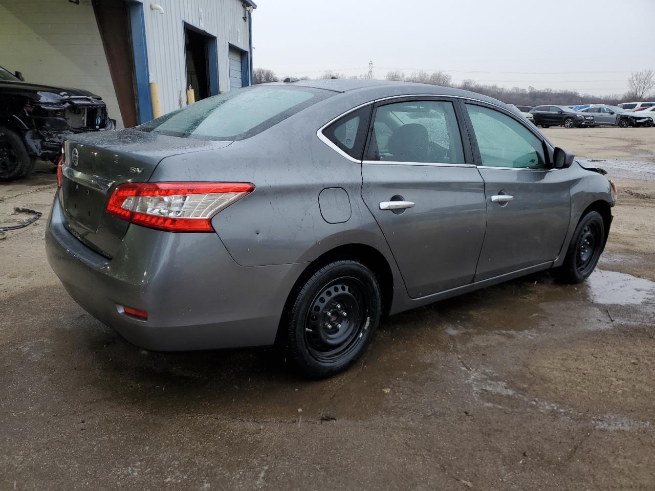 2015 Nissan Sentra - Image 3