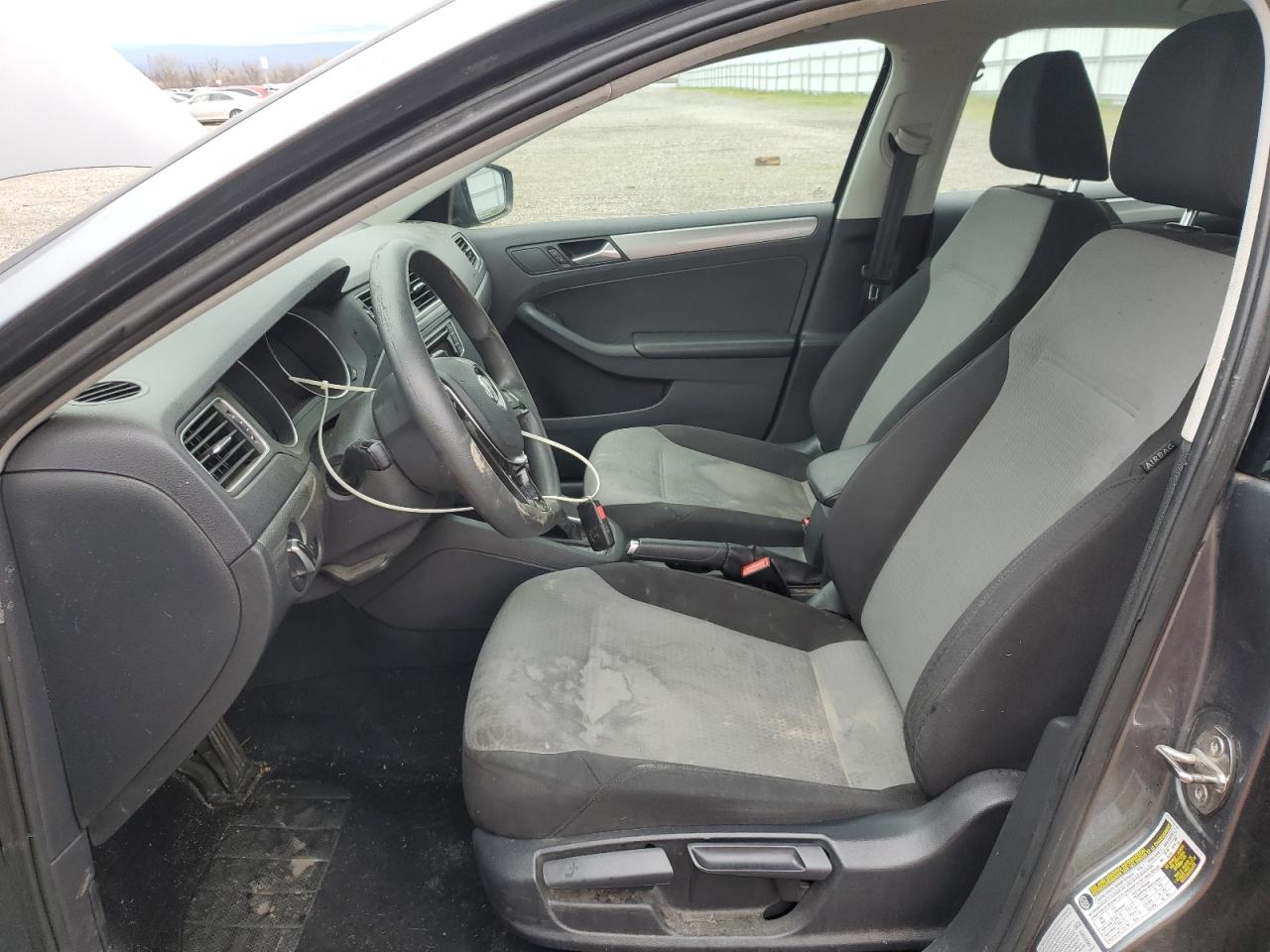 2017 Volkswagen Jetta - Image 7